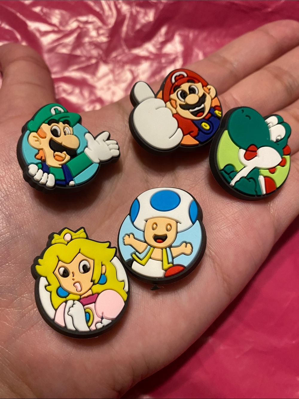 Nintendo Super Mario Character Shoe Charm Set - Peach, Mario, Luigi, Yoshi, Toad